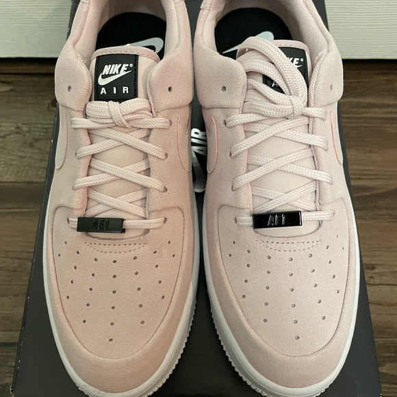 Nike Air Force 1 Sage Low - Picture 3 of 8